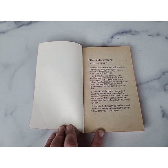 SHADOW OF CELIA By Elizabeth Jeffrey - Picture 2 of 10